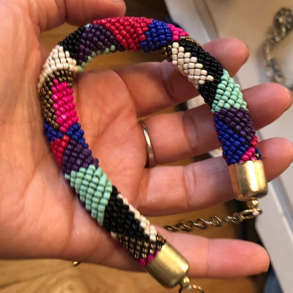 Aztec multicolor beaded band necklace - Picture 5 of 5